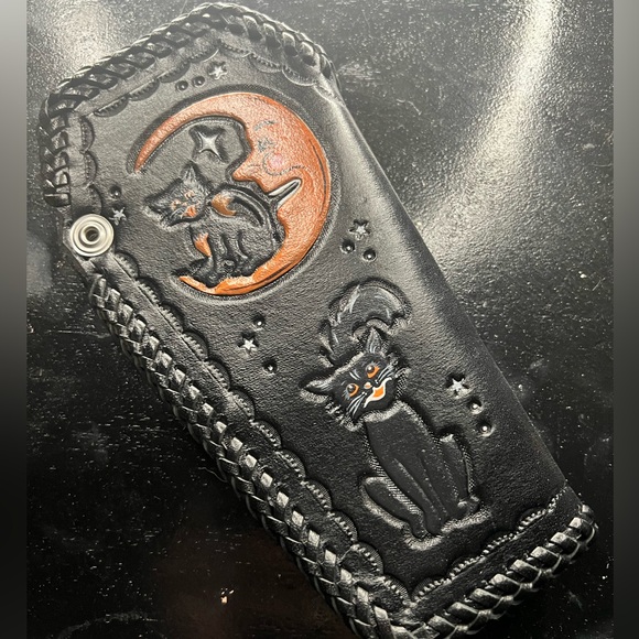 Leather coffin wallet with Cupee devil and black cats - Picture 2 of 5